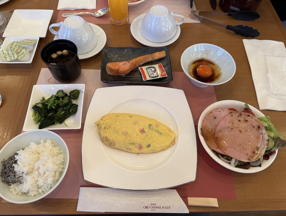 オムレツを作ってもらった朝