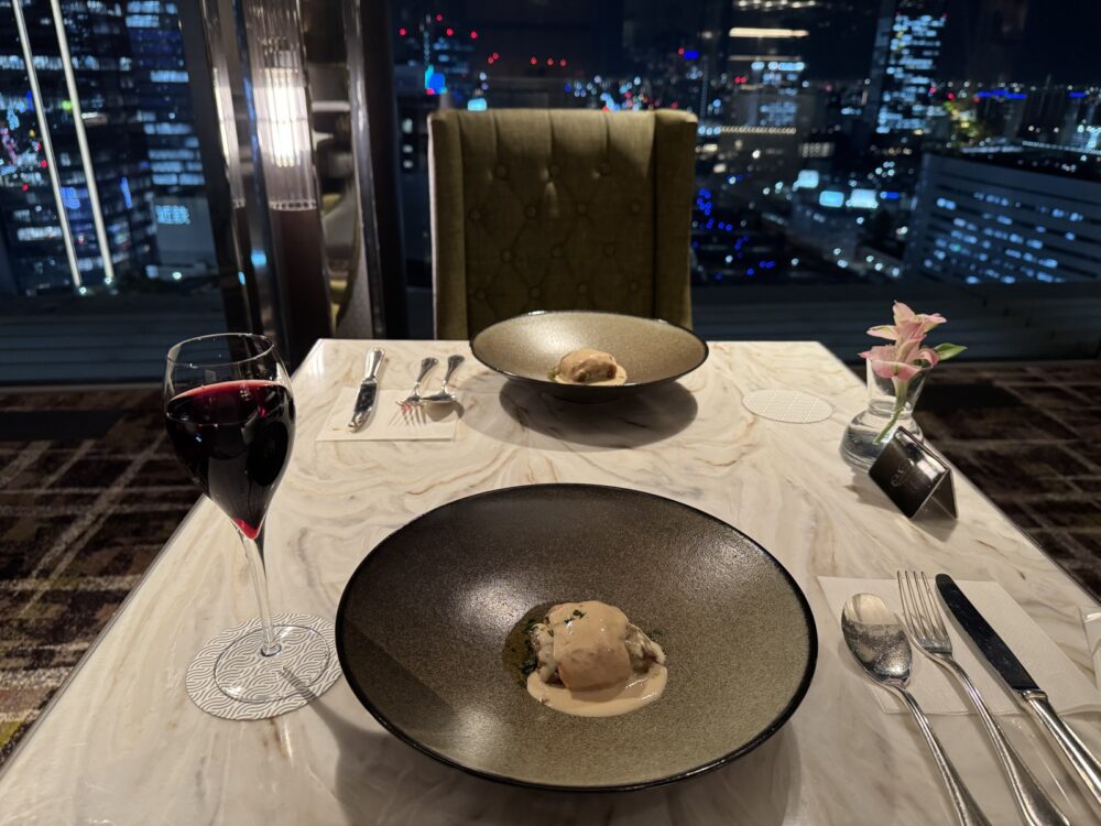 夜景を見ながらいただけます