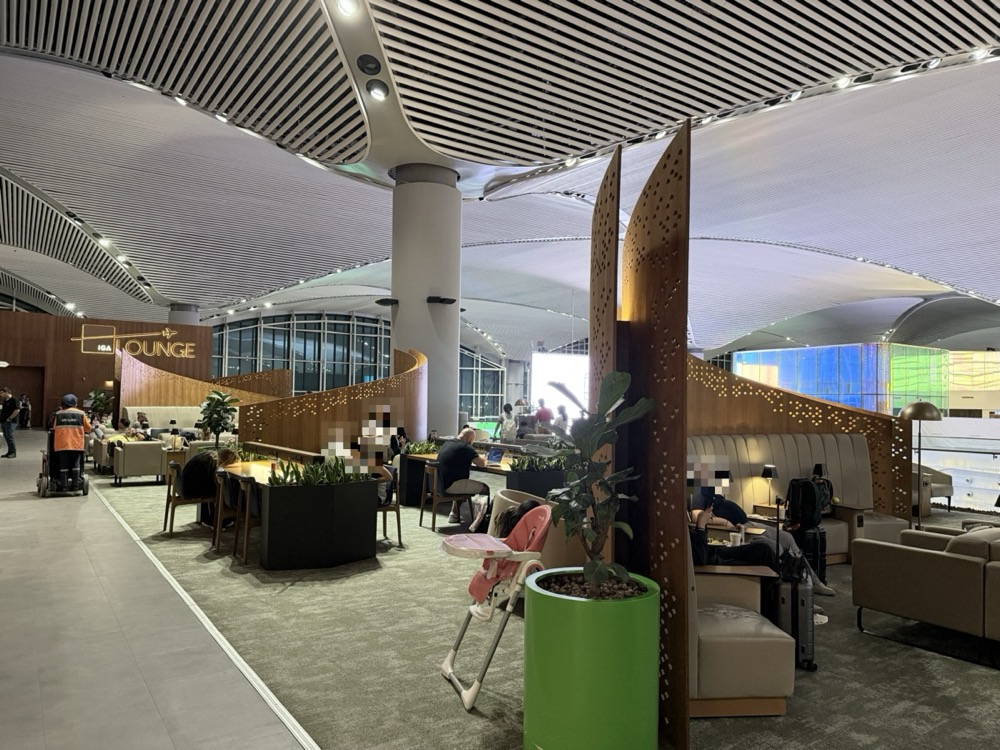 イスタンブール空港のIGA Lounge