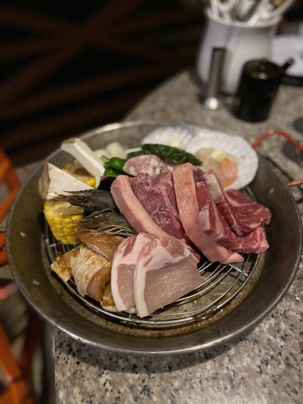 炭火にのせたところ