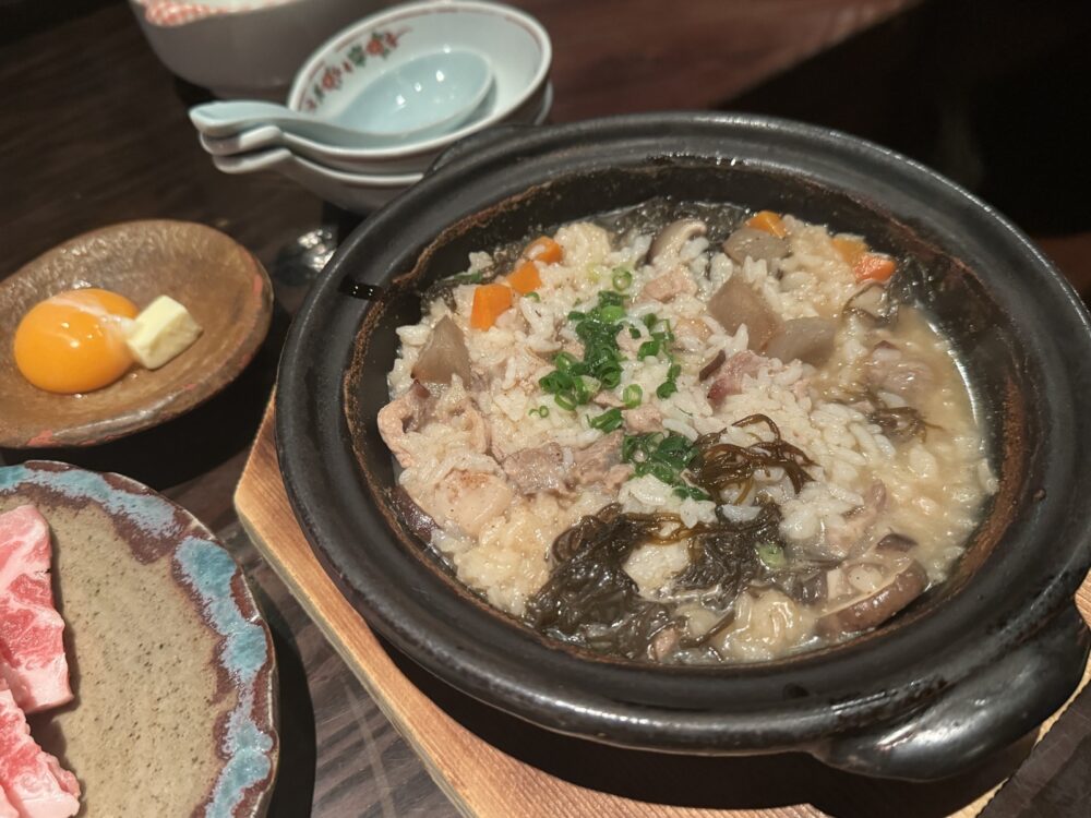 締めのジューシーの雑炊