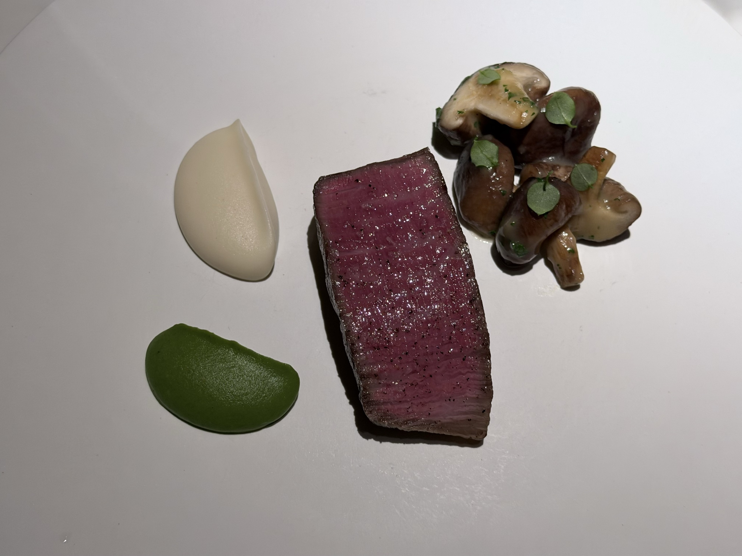 牛肉と原木しいたけの一品