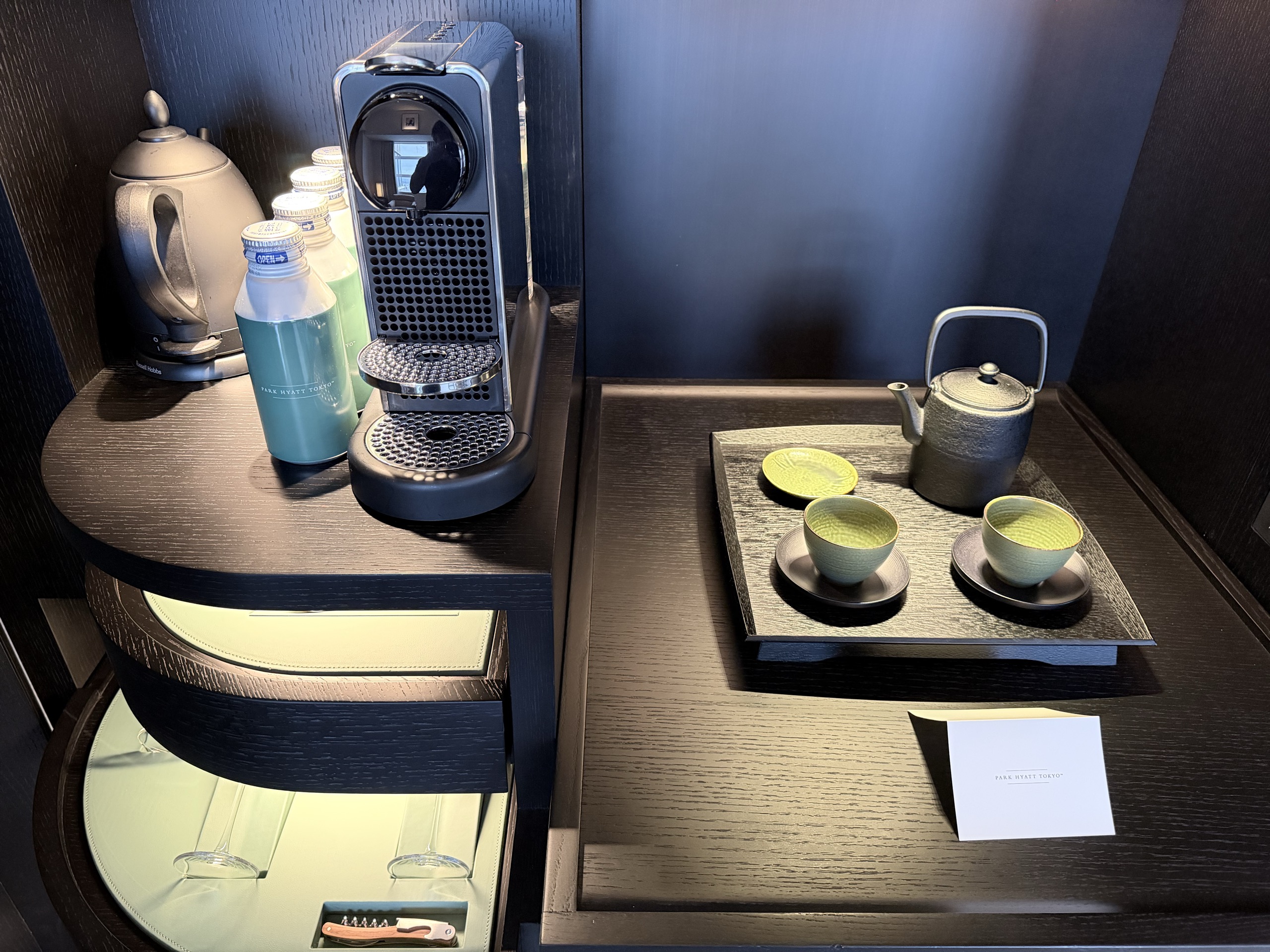 お茶とコーヒーのコーナー