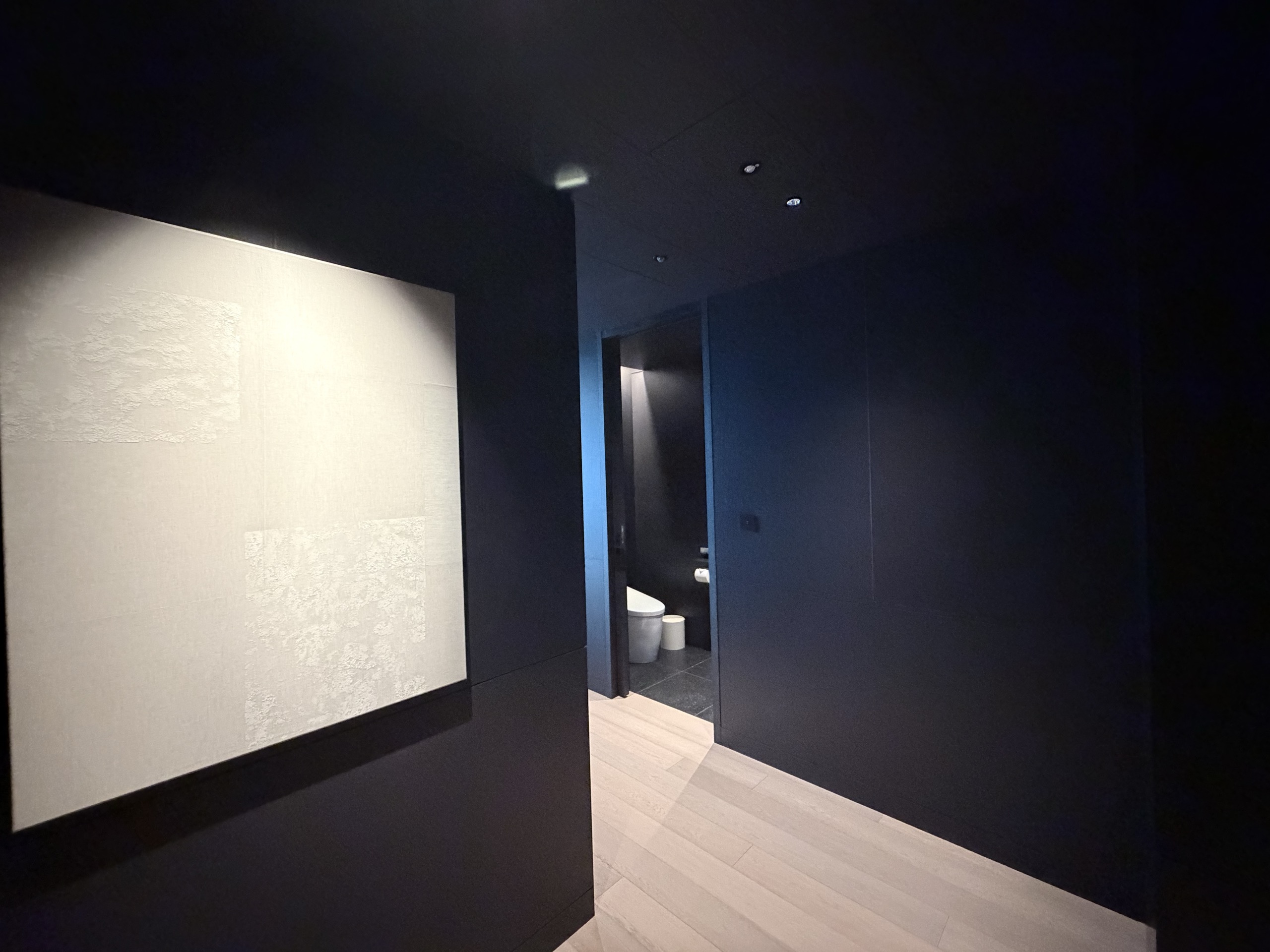 JWマリオット・ホテル東京の客室の入口の通路